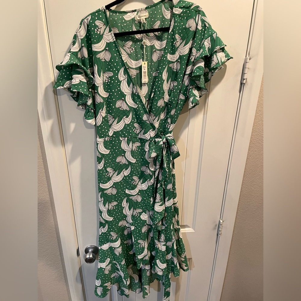 Green Max Studio dress XL.